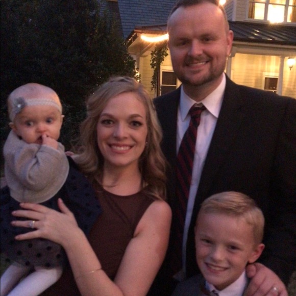 Meet your Posher, Jennifer - Picture 5 of 5